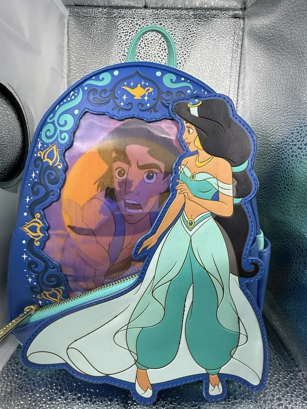 NWT Disney Aladdin Jasmine Lenticular Loungefly Backpack